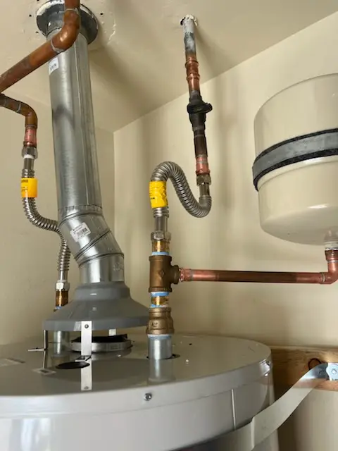 Water heater installation and plumbing repair in Nettleton